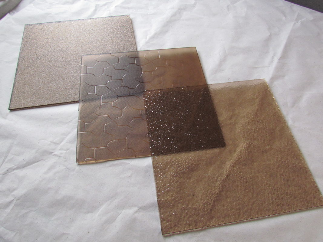 15 mm gemodelleerd gehard glas op maat, helder gemodelleerd glas voor gebouwde deurvensters