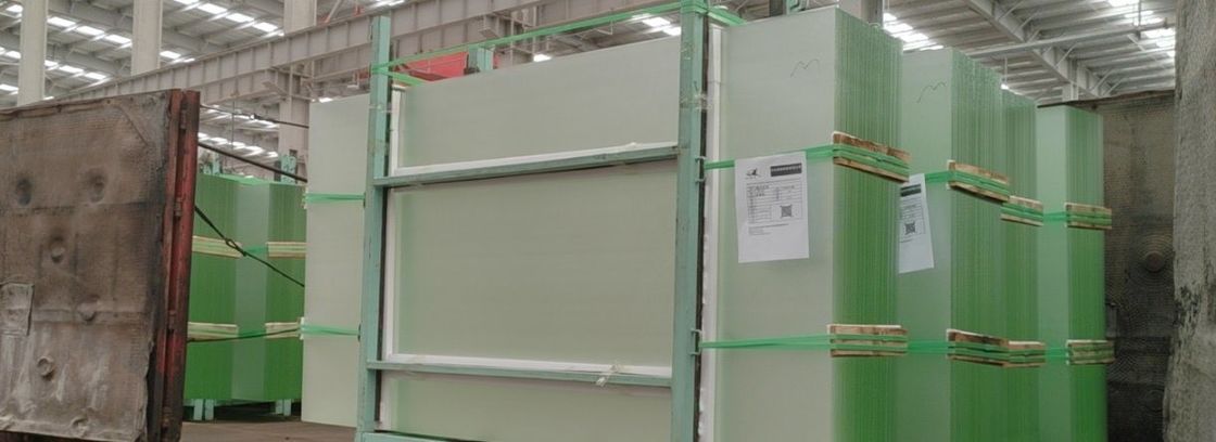 Op maat gemaakte grootte Zonne-energie fotovoltaïsche glas helder drijvende voor gordijnmuur en gebouw ramen