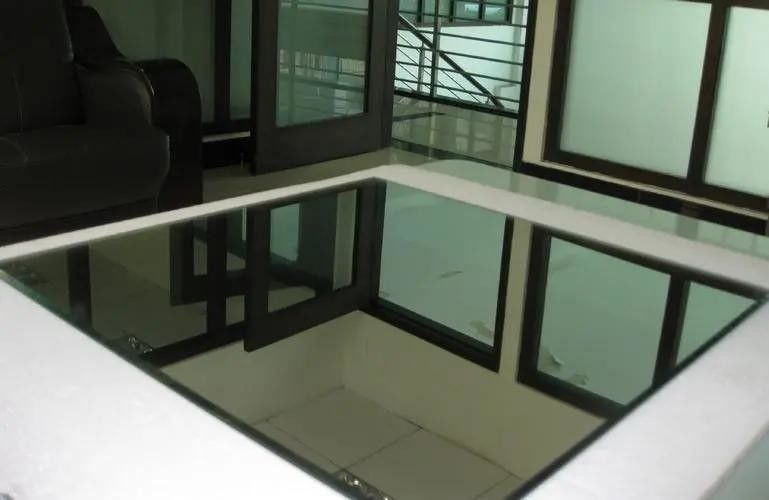 Fashion Style Mirror Glas 5mm 6mm 8mm Flat Float Glass Mirror Voor thuis- en hotelgebruik