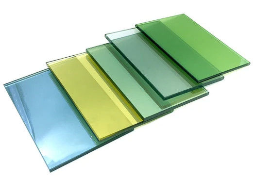 Hoge doorlaatbaarheid laag E reflecterend glas met warmtebehoud voor deuren / ramen