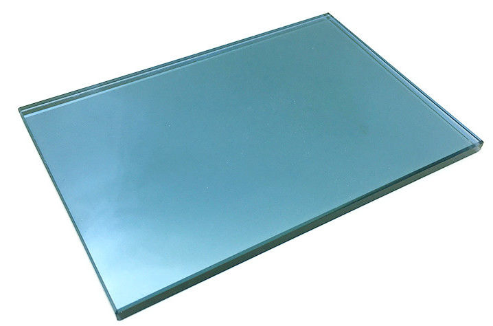 Hoge doorlaatbaarheid laag E reflecterend glas met warmtebehoud voor deuren / ramen