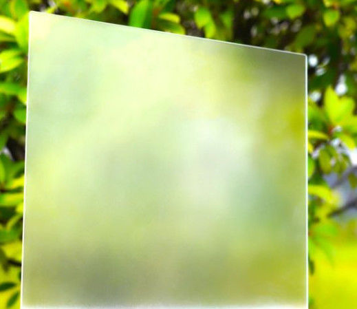 Op maat gemaakte grootte/helder/zonne/drijvend fotovoltaïsch glas voor gordijnmuren en gebouwvensters