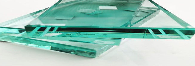 Qingdao 2mm-19mm helder floatglas/gehard glas voor gebouwen/balkonen/meubeldeuren en ramen