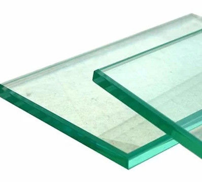 Duidelijk/vloeiend glas in verwerkbare platen voor tafel/kasten/heining/doucheruimte enz.