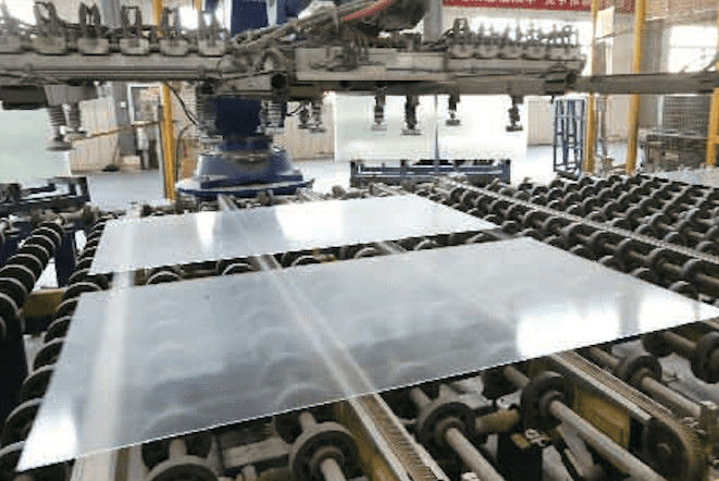 Ultra-helder elektrisch zonnepaneel fotovoltaïsch glas/zonnescherm warmtebehoud gebruikt voor het bouwen van gordijnmuur/gla