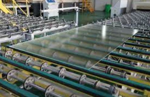 Ultra-helder elektrisch zonnepaneel fotovoltaïsch glas/zonnescherm warmtebehoud gebruikt voor het bouwen van gordijnmuur/gla
