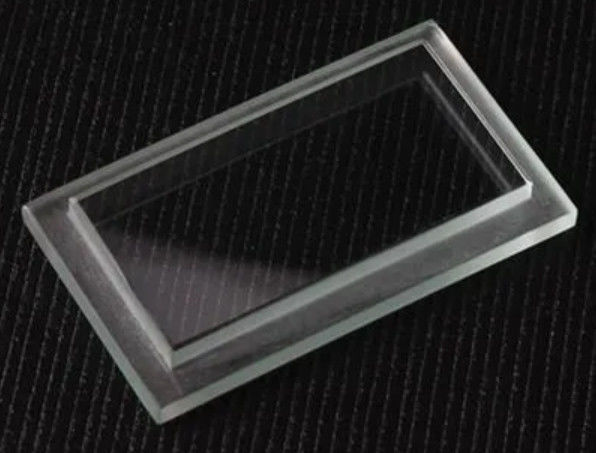 Ultra helder glas met vlakke hoeken en afsplitsingen van topfabrikanten