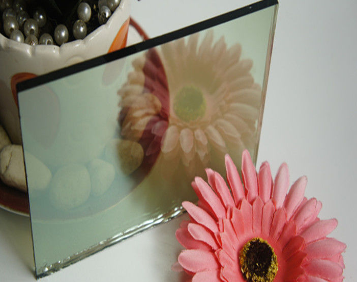 Gekleurd reflecterend floatglas met donkerblauw, donkergroen, Fransgroen, lichtgroen