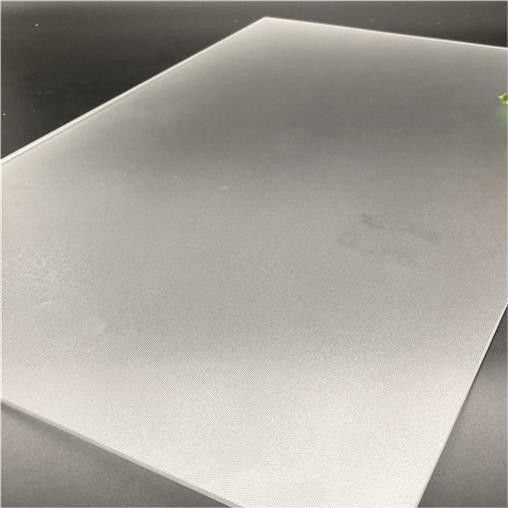 China Factory Hot Sale Extra Clear / Low-Iron Solar Glass 3,2 mm-4,3 mm