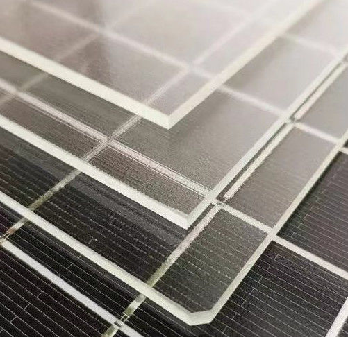 3.2 mm-4.3 mm laag ijzer gehard zonnepaneelglas voor zonnestelsel