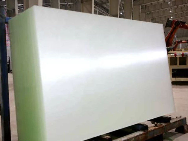 Warm te koop 3,2 mm-4 mm ultra helder laag ijzer gehard zonneglas voor zonnepanelen