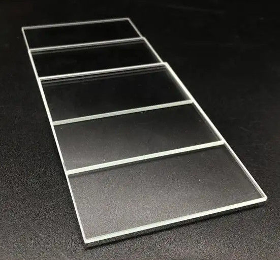 Warm te koop 3,2 mm-4 mm ultra helder laag ijzer gehard zonneglas voor zonnepanelen